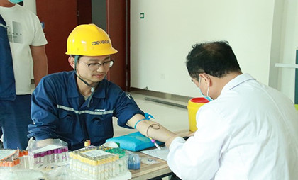 직원의 건강을 돌보고 온라인 카지노의 미래 달성 - Qianyang Haichuang 2022 산업 건강 시험을 조직했습니다