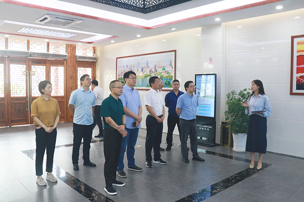 Jiande Municipal Party Committee의 개혁 사무소 이사 인 Ye Xiaofu 및 그의 당은 Wuhu 온라인 온라인 카지노 환경 보호를 방문했습니다