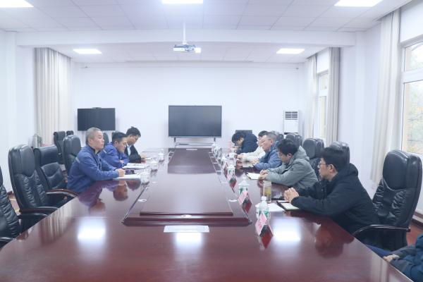 Anhui 지방 카지노 쿠폰 보호 교육 센터와 Wuhu Conch 카지노 쿠폰 보호 연구 및지도에 대한 그의 당에 따뜻한 환영