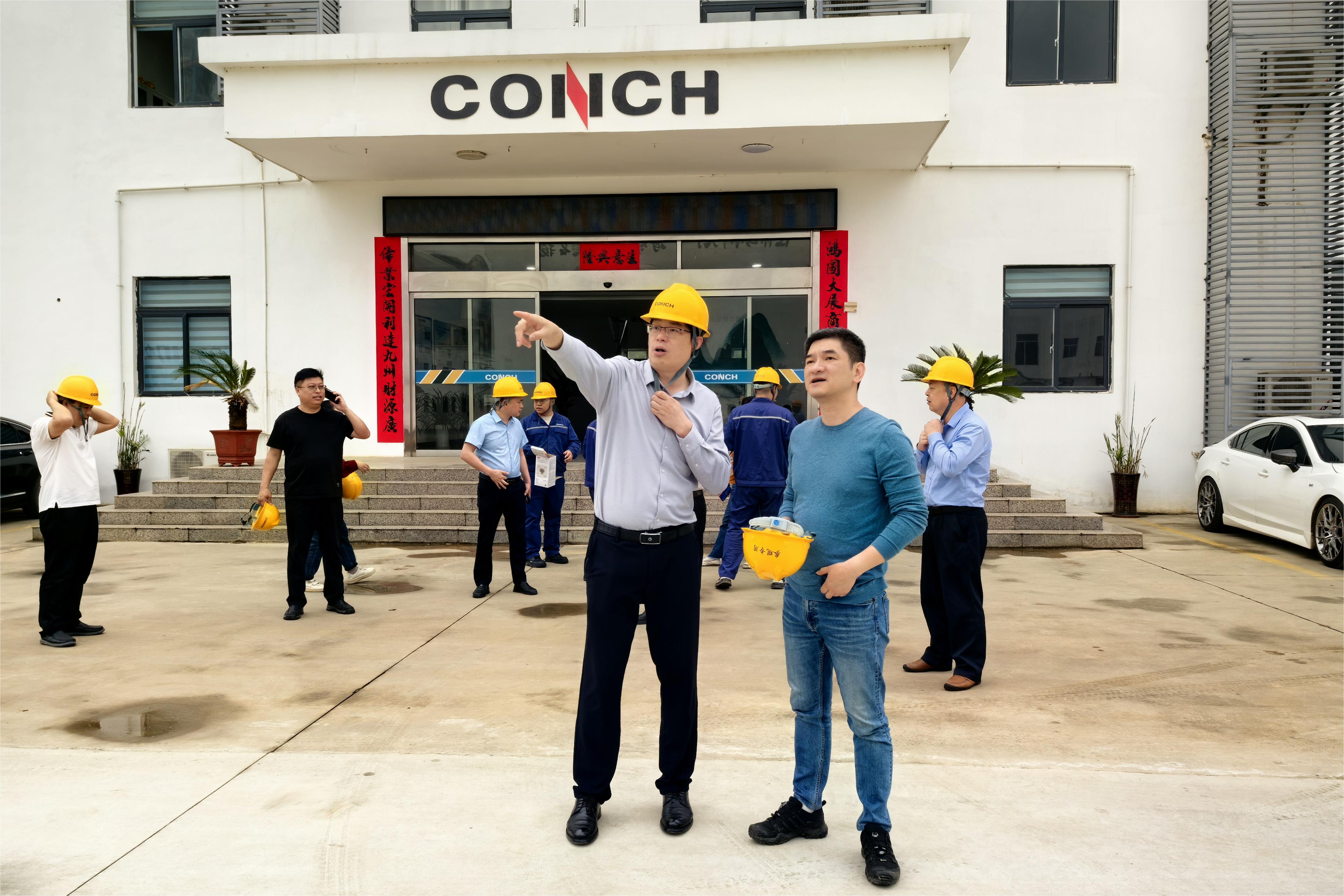 Guilin 생태 카지노 쿠폰 관리국의 Xiong Xiaobing 부국장과 그의 당은 조사를 위해 Guilin Haizhong을 방문했습니다